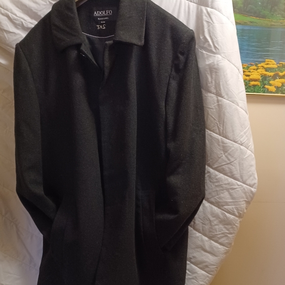 Black warm winter jacket - Picture 3 of 4